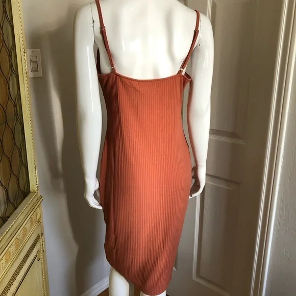 New MinkPink Tie Front Masala Dress - Picture 6 of 7